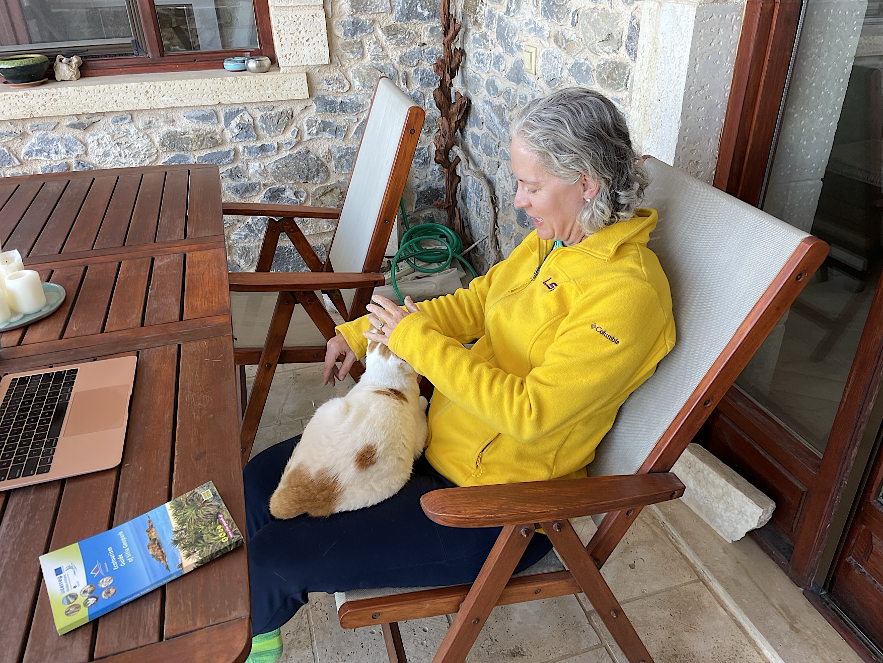 We bought Friskies for our Kavousi cats at the Sklavenitis grocery store in Agios Nikolaus.