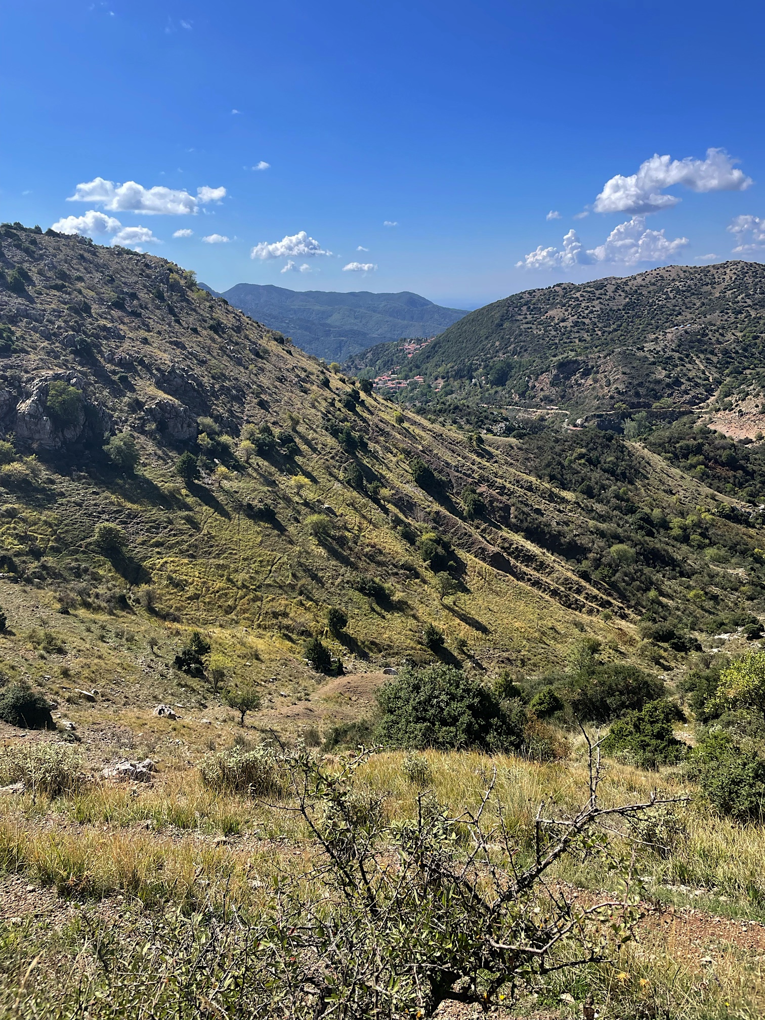 Just because you can see Lagadia doesn’t mean it’s close!