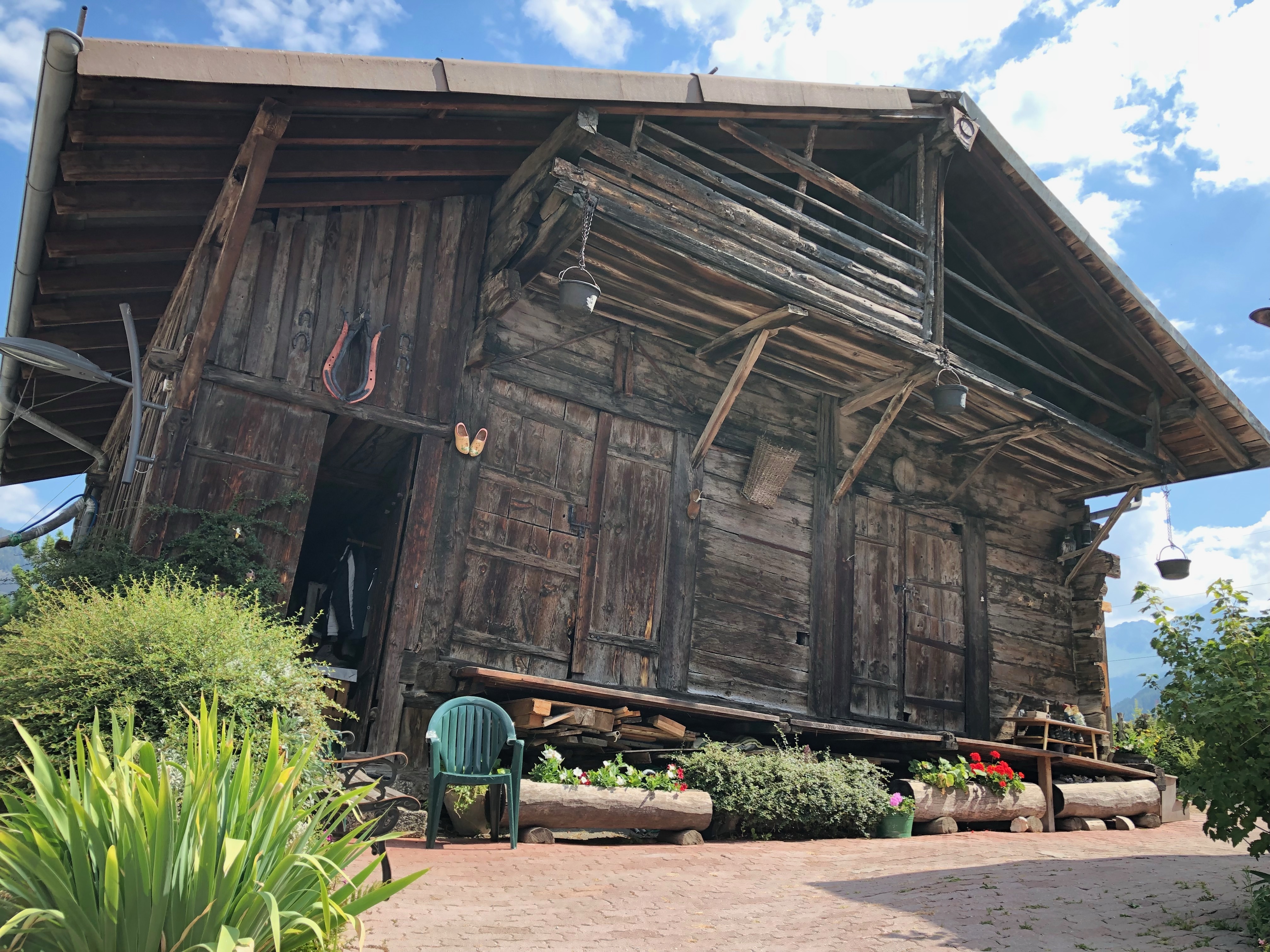 A lovely example of Swiss vernacular architecture.