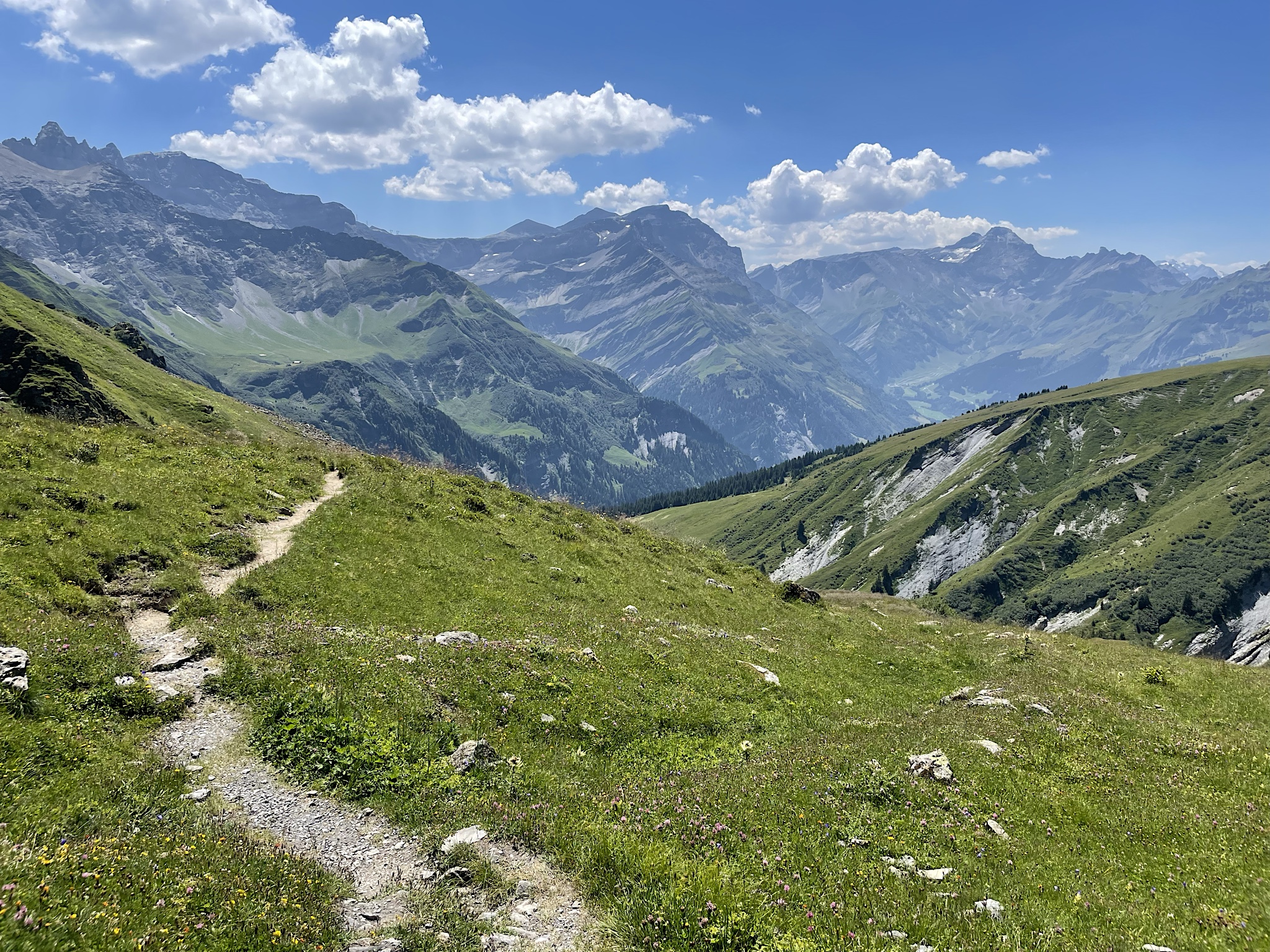 Looking forward toward Elm and tomorrow’s pass, the Richetlipass.