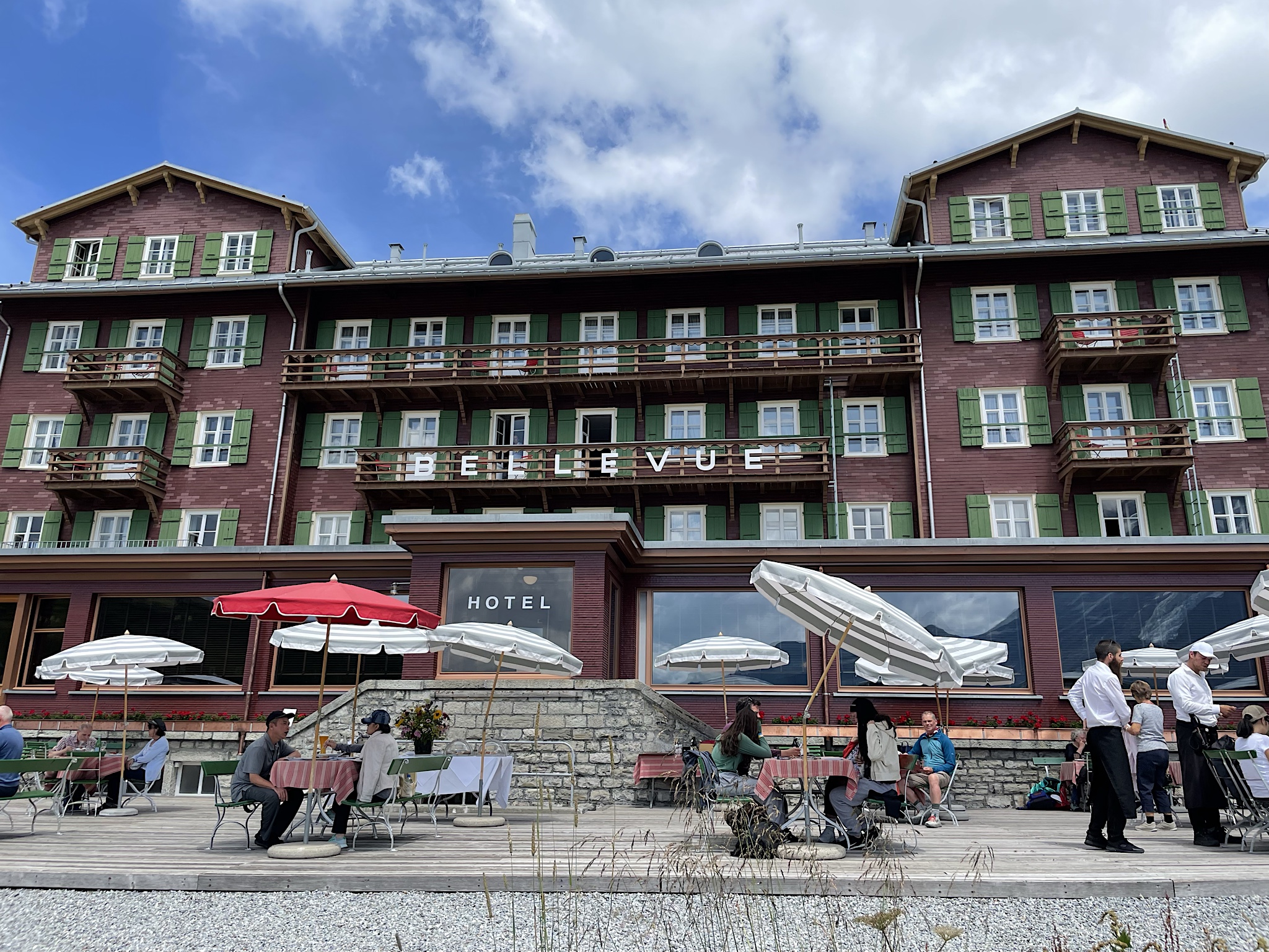 To celebrate our encounter with the Eiger, we shared a bottle of prosecco on the terrace.