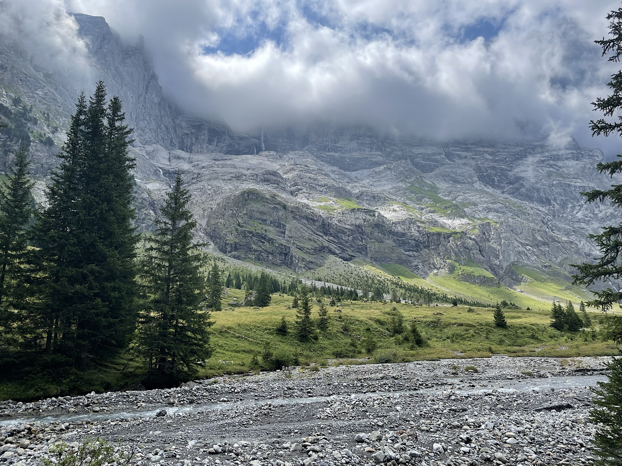Are those gigantic mountains lurking in the clouds?