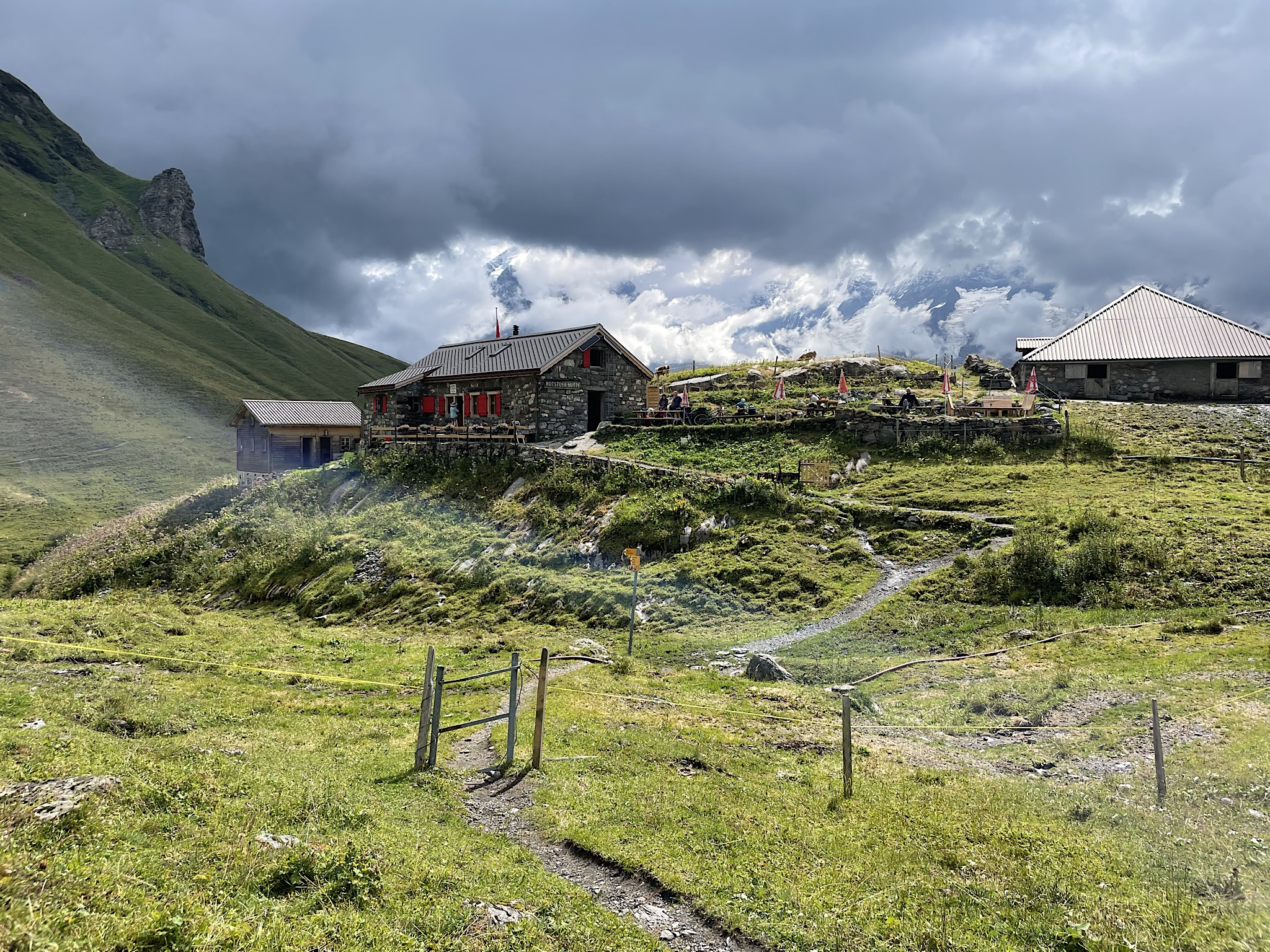 Leaving the Rotstockhütte.